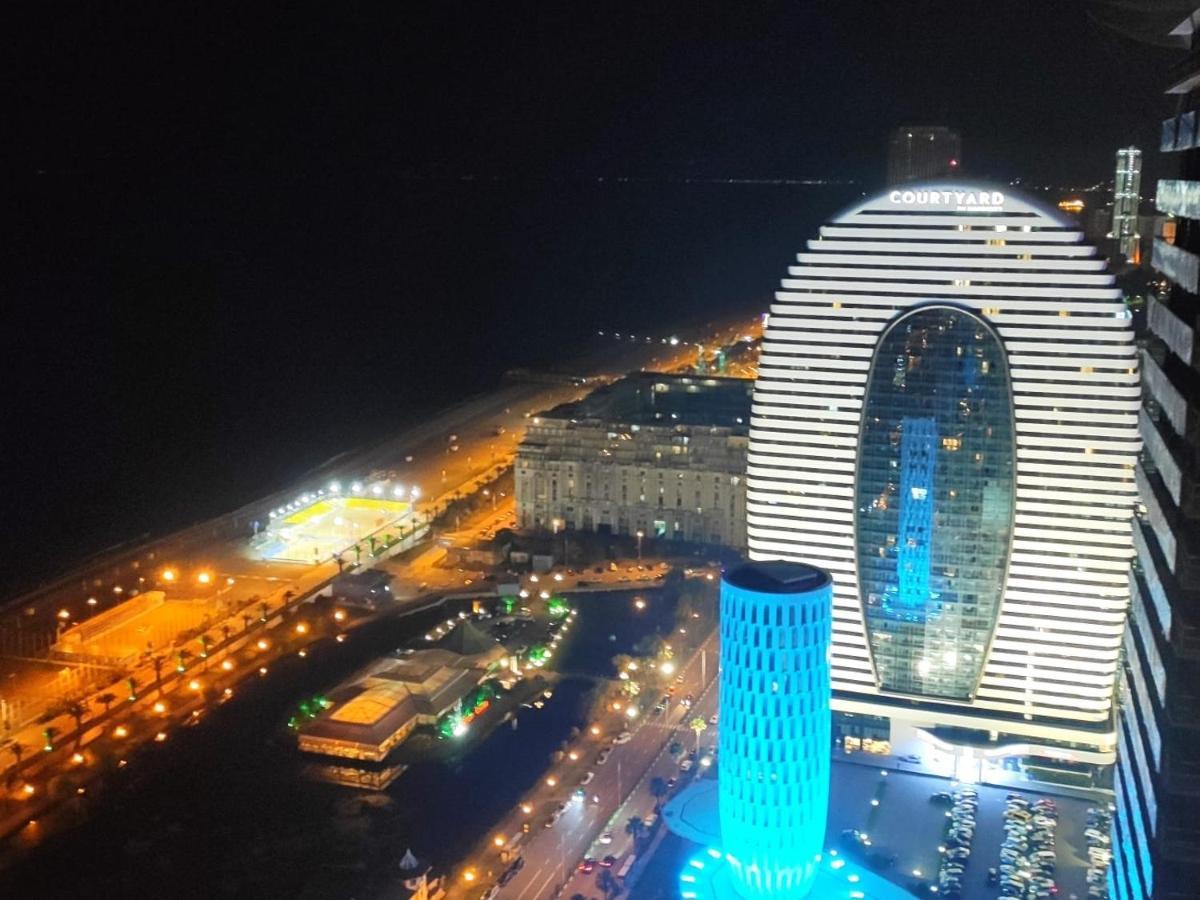 Orbi Apartments С Прекрасным Видом باتومي المظهر الخارجي الصورة